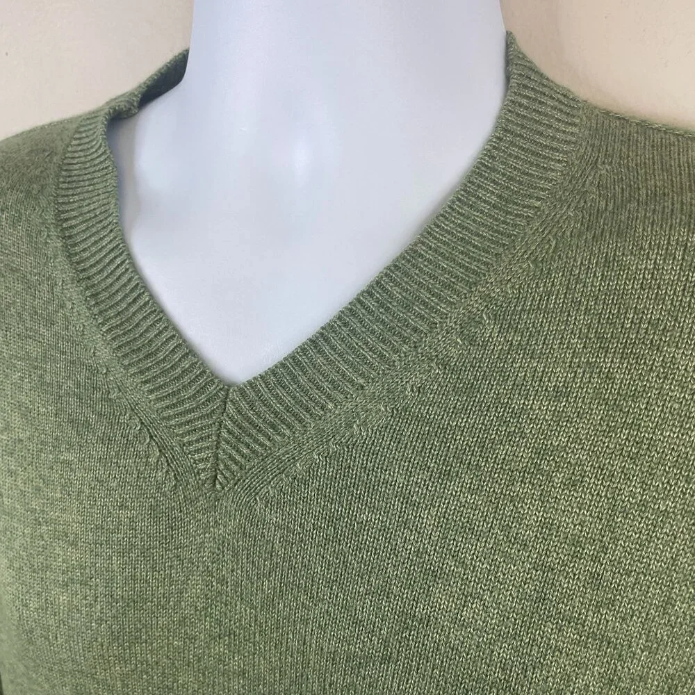 Banana Republic Silk Cashmere Pullover Sweater Medium Earthy Green Preppy Cozy‎